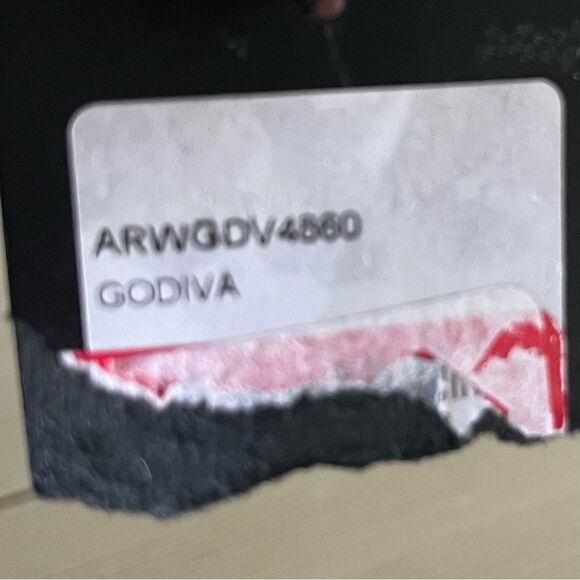 Joes Jeans Raw Hem‎ Dark Wash Cut Off Jean Shorts Dark Wash Size 30, NWT - Picture 9 of 11